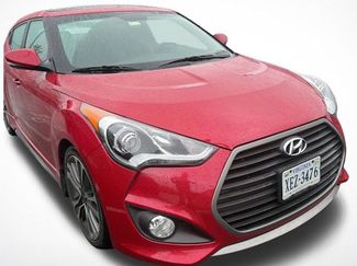 Used 2016 Hyundai Veloster Turbo w/ Option Group 04 FWD video 2