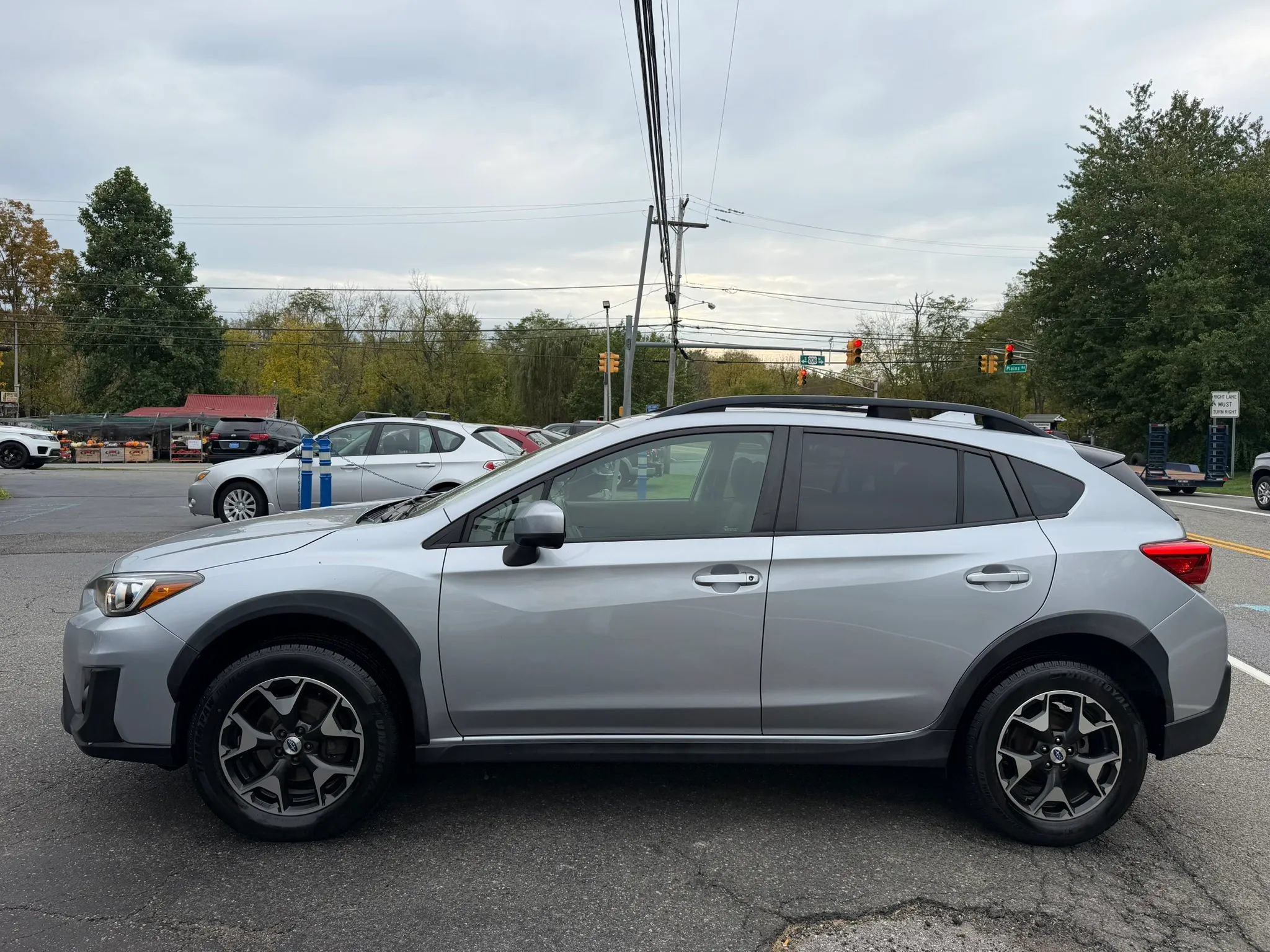 Used 2018 Subaru Crosstrek 2.0i Premium w/ Moonroof Package AWD/4WD image 8