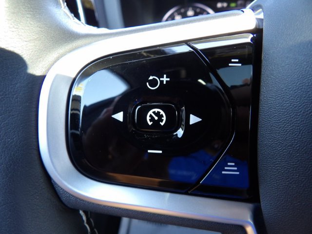 Used 2021 Volvo V60 T6 R-Design w/ Climate Package FWD image 19