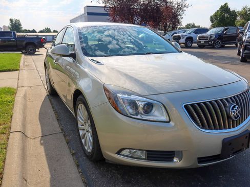 Used 2013 Buick Regal Premium FWD image 5