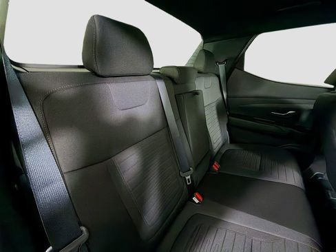 Used 2025 Hyundai Santa Cruz SE image 26