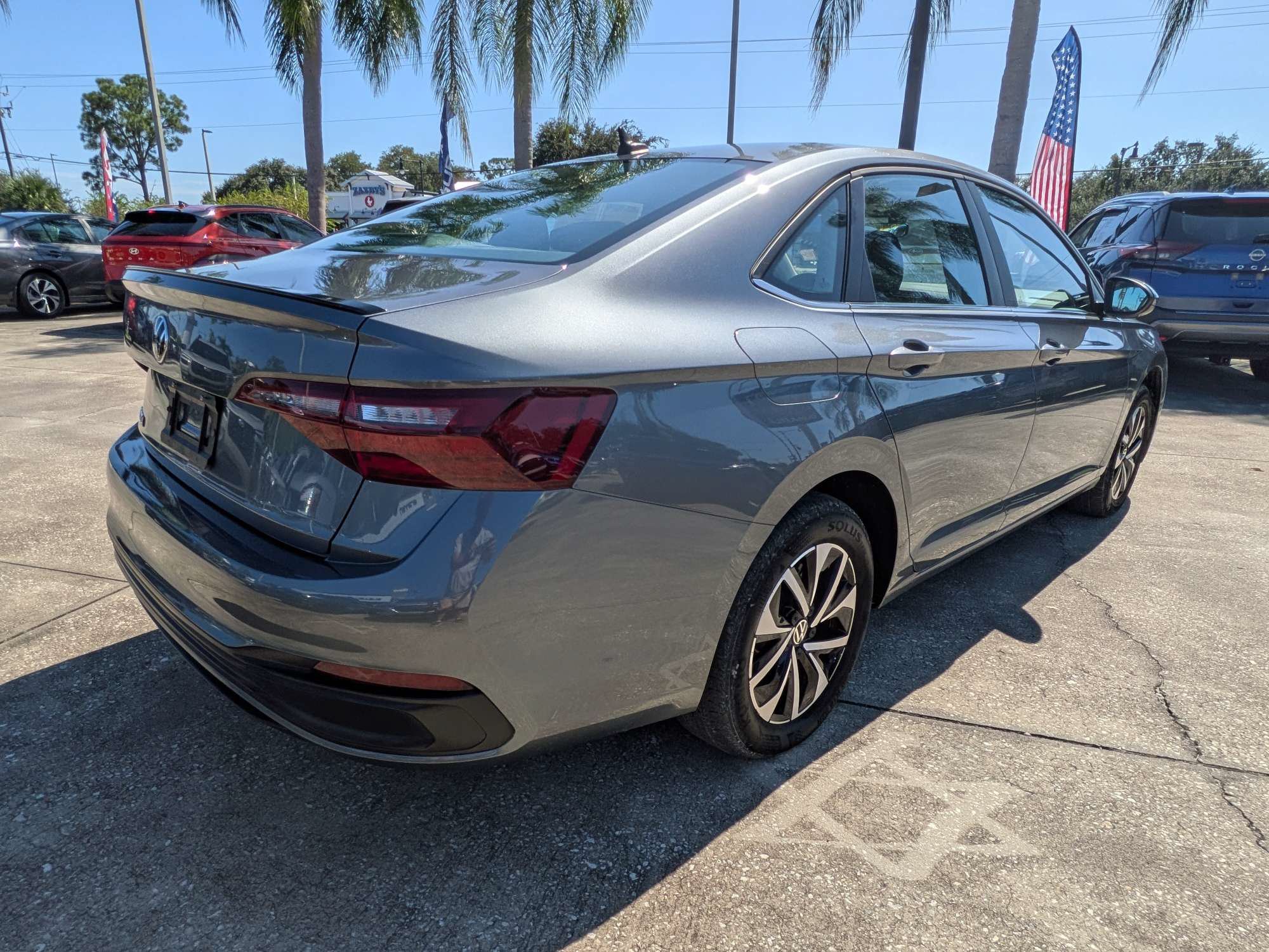 Used 2023 Volkswagen Jetta S FWD image 4