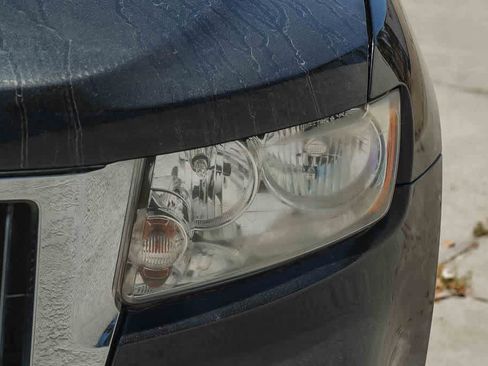 Used 2012 Jeep Grand Cherokee Laredo RWD image 8