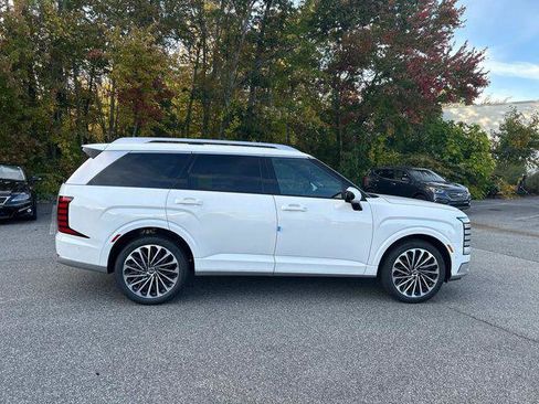 New 2026 Hyundai Palisade Calligraphy image 2