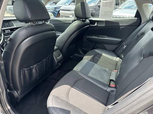 Used 2018 Kia Optima S w/ Panoramic Sunroof Package FWD image 15