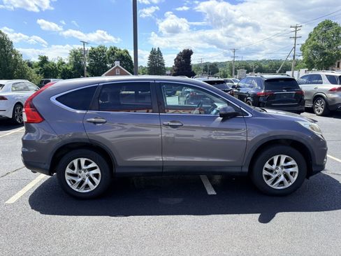 Used 2016 Honda CR-V EX image 4