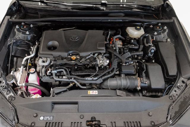 Used 2026 Toyota Camry SE FWD image 3