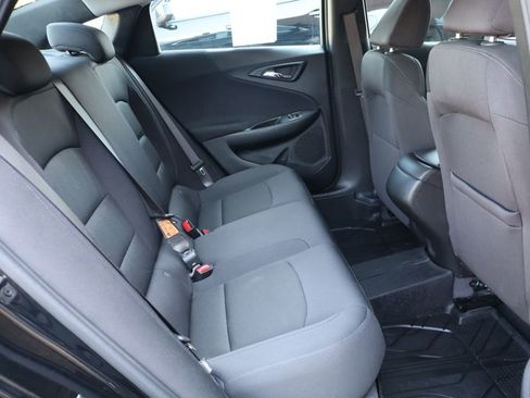Used 2024 Chevrolet Malibu RS FWD image 39