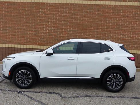 Used 2024 Buick Envision Preferred AWD/4WD image 6