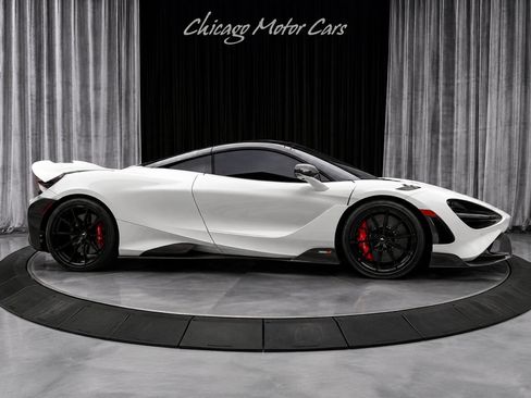 Used 2021 McLaren 765LT RWD image 3