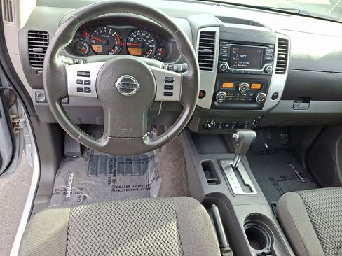 Used 2018 Nissan Frontier SV w/ Value Truck Package image 11