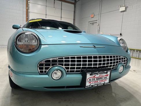 Used 2002 Ford Thunderbird image 3