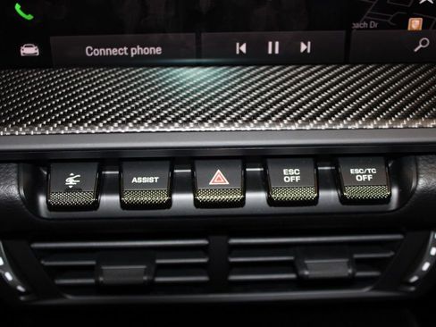 Certified 2025 Porsche 911 GT3 image 27