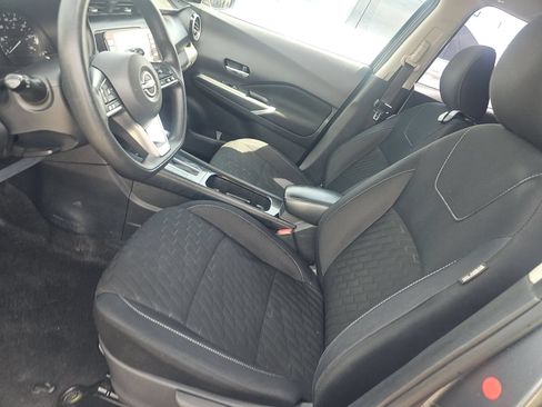 Used 2022 Nissan Kicks SV FWD image 5