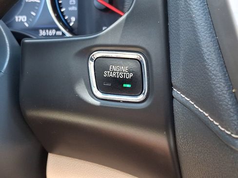 Used 2023 GMC Acadia Denali w/ Denali Ultimate Package AWD/4WD image 28