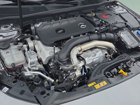 Used 2026 Mercedes-Benz CLA 250 image 18