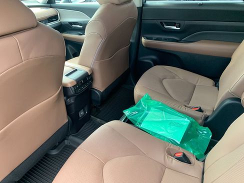 New 2026 Toyota Grand Highlander AWD image 13