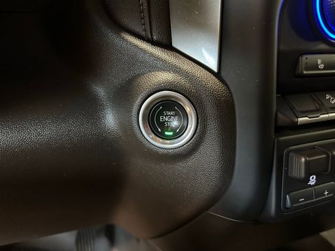 Used 2021 Chevrolet Silverado 1500 LT w/ Texas Edition Plus image 25