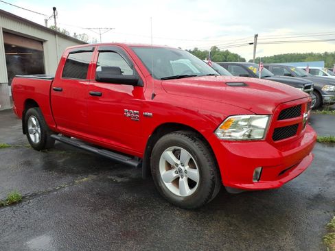 Used 2022 RAM 1500 Express w/ Wheel & Sound Group AWD/4WD image 1