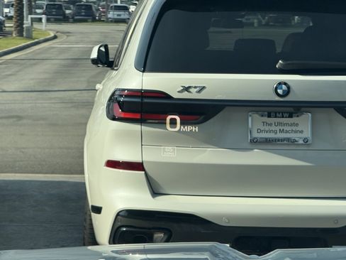 Used 2025 GMC Yukon Denali image 22