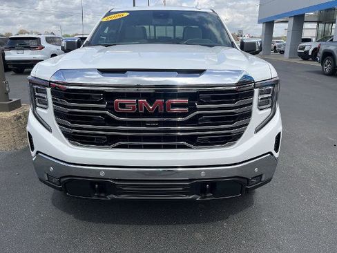 New 2026 GMC Sierra 1500 SLT w/ SLT Premium Plus Package image 11