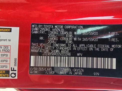 Used 2025 Toyota 4Runner Limited image 36