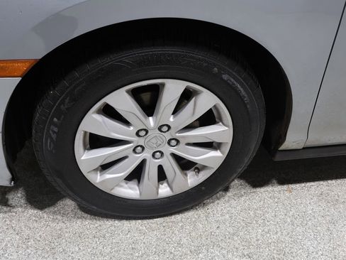 Used 2019 Honda Odyssey LX image 9