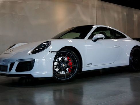 Used 2018 Porsche 911 GT3 RS image 1