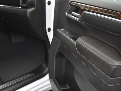 Used 2023 GMC Sierra 1500 Elevation image 15