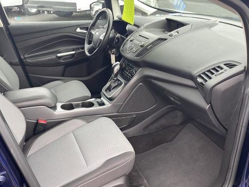 Certified 2017 Ford C-MAX Energi SE FWD image 24