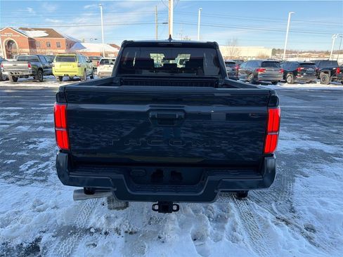 New 2026 Toyota Tacoma TRD Off-Road image 7