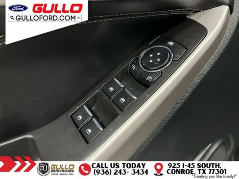 Used 2023 Ford Explorer XLT w/ Class IV Trailer Tow Package AWD/4WD image 20