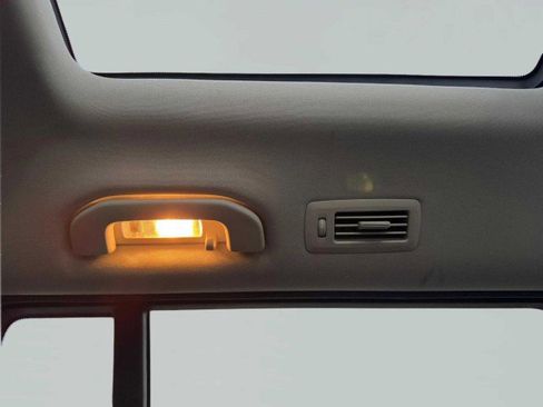 Used 2018 Mercedes-Benz GLS 550 4MATIC image 43