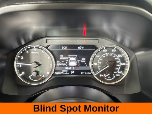 Used 2024 Mitsubishi Outlander SE AWD/4WD image 14