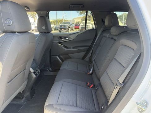 New 2026 Chevrolet Equinox LT image 26