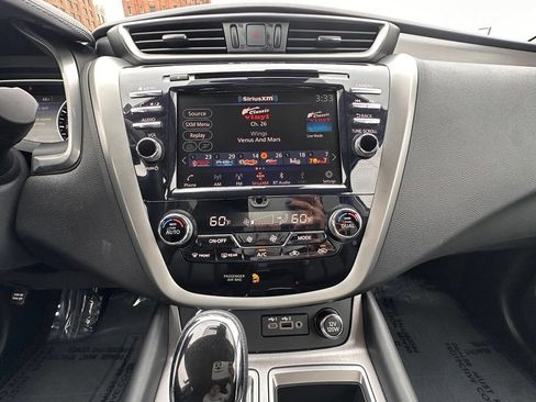 Certified 2024 Nissan Murano SV FWD image 23