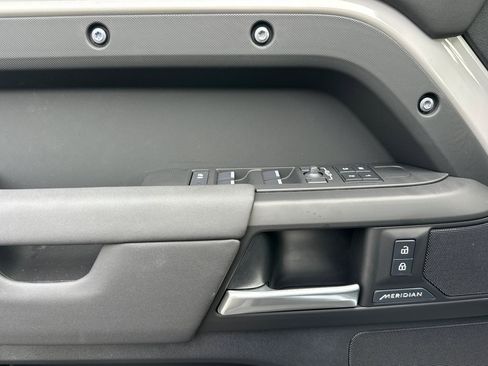 New 2026 Land Rover Defender 110 S image 15