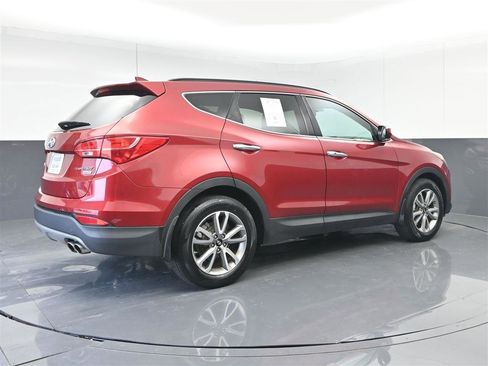 Used 2016 Hyundai Santa Fe Sport 2.0T image 5