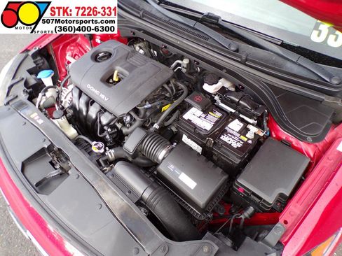 Used 2017 Hyundai Elantra SE FWD image 26