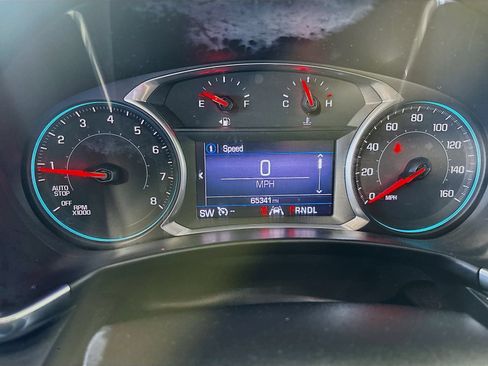 Used 2020 Chevrolet Equinox LT w/ Driver Convenience Package FWD image 12