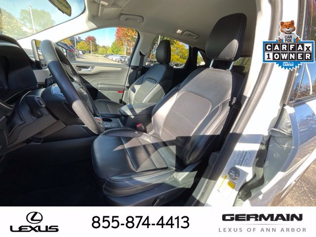 Used 2022 Ford Escape SEL w/ Technology Package AWD/4WD image 12