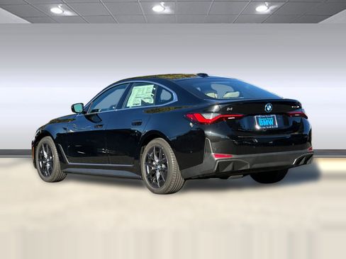 Used 2025 BMW i4 eDrive40 w/ Premium Package RWD image 3