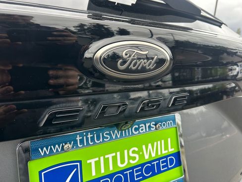 Used 2022 Ford Edge SE w/ Black Appearance Package AWD/4WD image 35