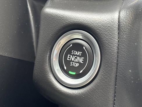 Used 2023 Chevrolet Tahoe High Country image 34