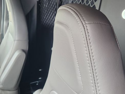 New 2025 Chevrolet Express 2500 w/ Driver Convenience Package image 18