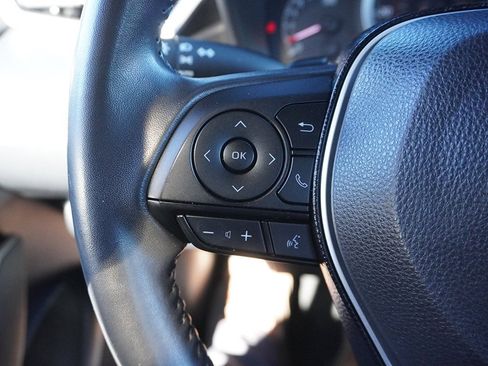 Used 2021 Toyota Corolla SE image 36