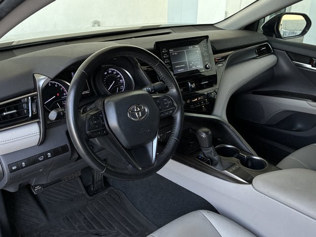 Used 2023 Toyota Camry SE FWD image 12