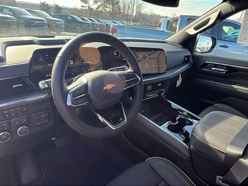 New 2026 Chevrolet Suburban Premier w/ Sun And Tow Package image 20