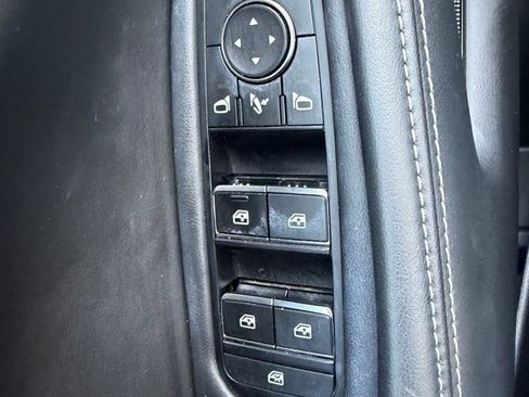 Used 2023 INFINITI QX60 Luxe w/ Cargo Package image 19