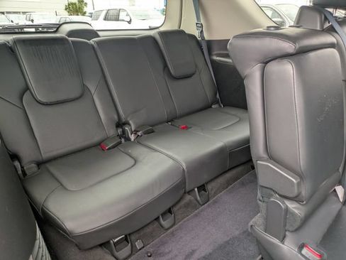 Used 2020 Nissan Armada SL w/ Premium Package RWD image 34